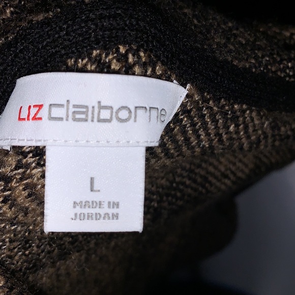 Sweater - Picture 6 of 6